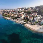 Pet Friendly In Okrug Gornji With Wifi Apartment Trogir