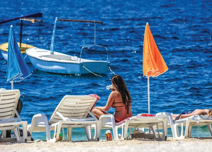 Appartement Cozy In Okrug Gornji *